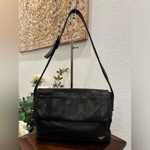 Dockers Black Messenger Style Purse